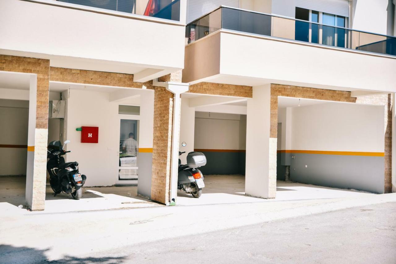 Appartement Riva Luxury à Ulcinj Extérieur photo